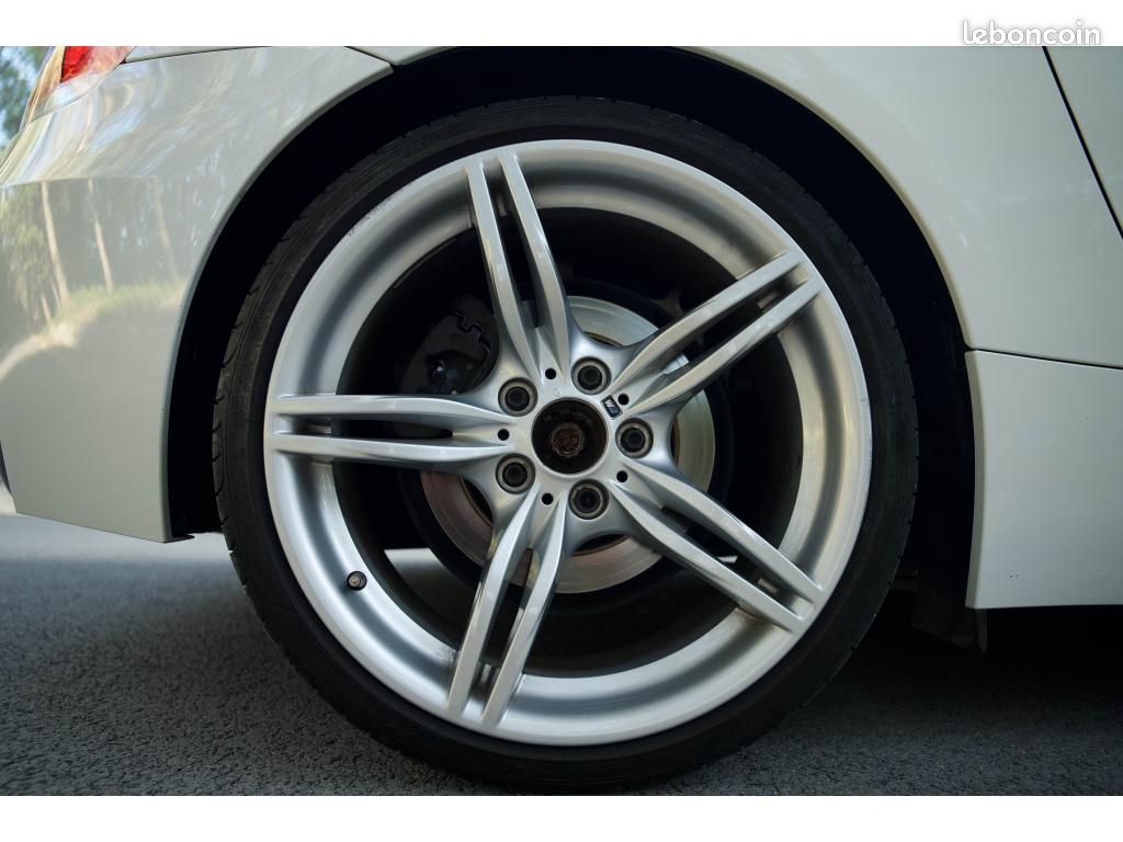 BMW Z4 PACK M sDrive 23i - SIEGES CHAUFFANTS - CHASSIS SPORT - ECRAN (image 34)