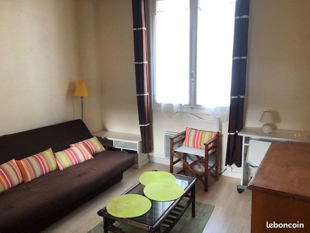 Appartement 1 pièce 20 m² · à Quimper · 20 m² · 425 €