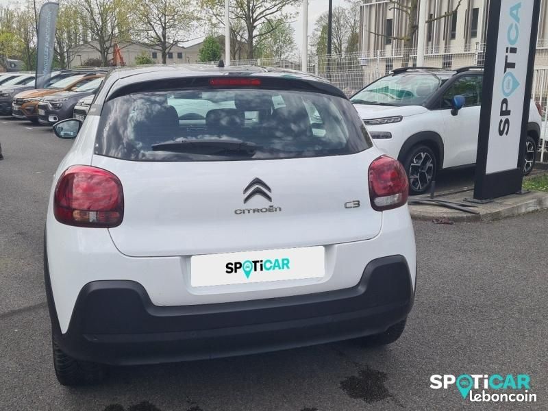 Citroen C3 1.2 PureTech 110ch S&S C-Series 120-121g (image 5)