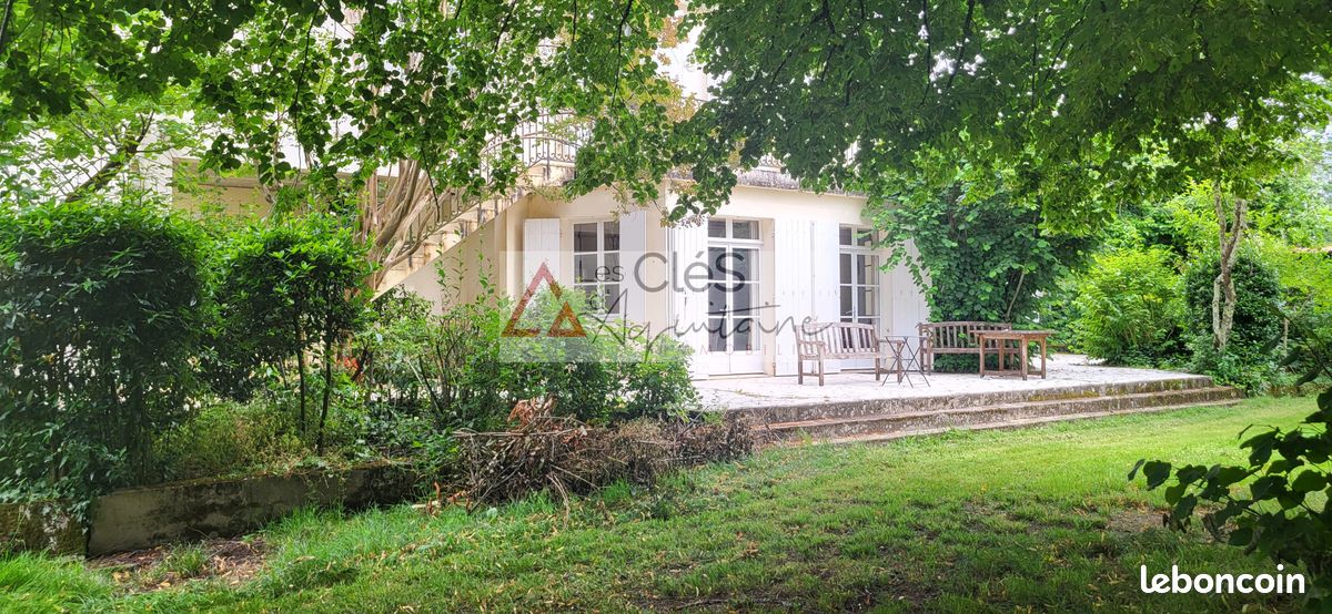 Maison 10 pièces 392 m² · à Illats · 392 m² · 634 400 €