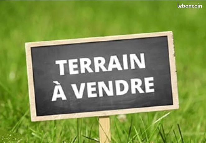 https://img.leboncoin.fr/api/v1/lbcpb1/images/27/bc/4d/27bc4dd17459df18e3812515710c884703be84b4.jpg?rule=ad-image