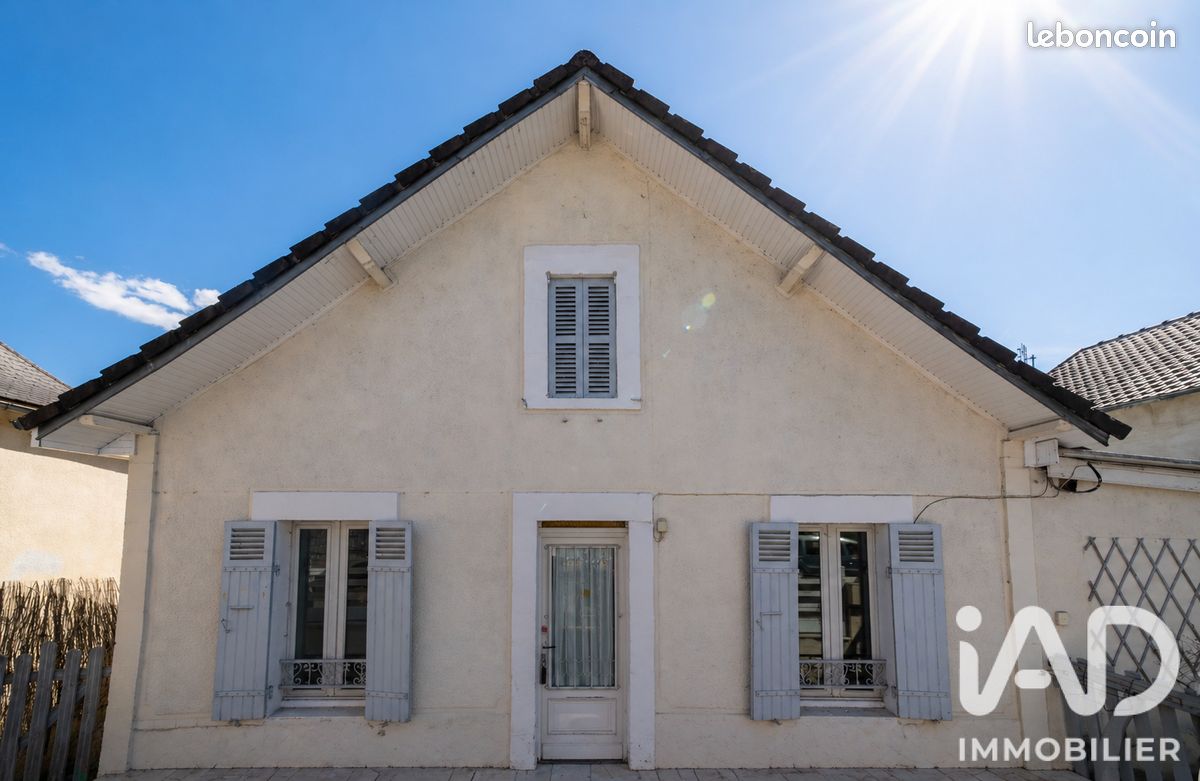 Maison 5 pièces 108 m² · à Le Lardin-Saint-Lazare · 108 m² · 130 000 €