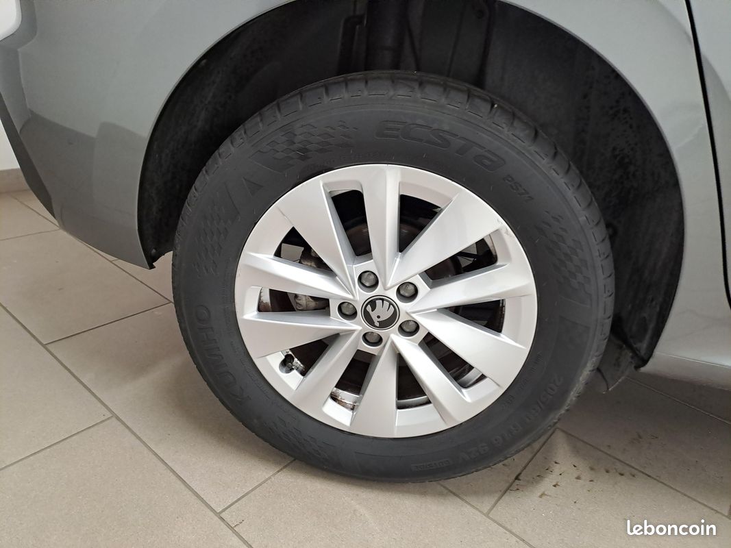 SKODA Kamiq 1.0 TSI Evo 2 116 ch DSG7 Selection (image 11)