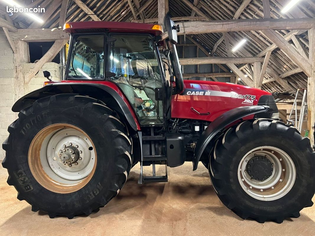 Case IH MXM 175 PRO - Tracteurs