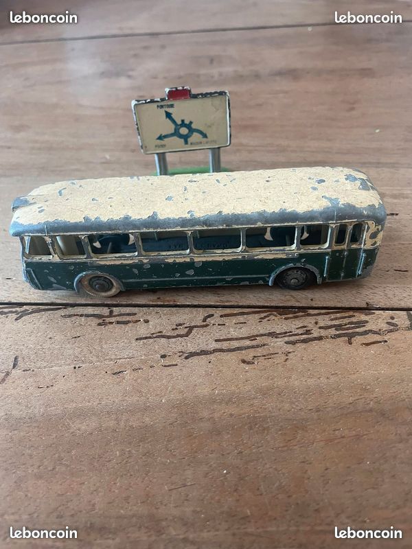 Dinky Toys France Autobus Parisien Somua Panhard « à restaurer » réf : 29D 🇫🇷 (image 1)