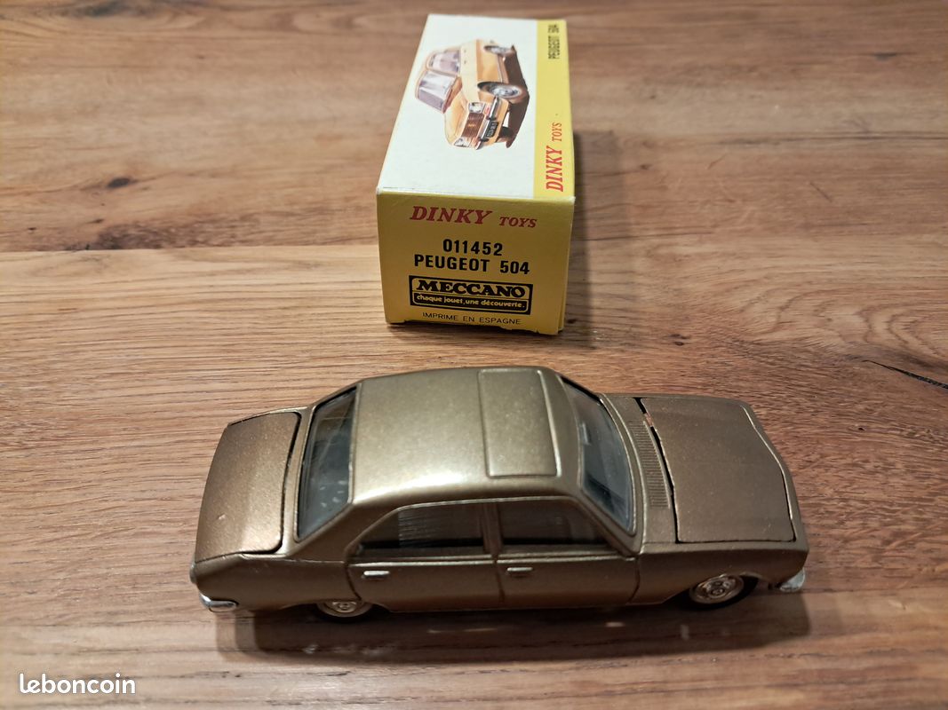 Boîte Vintage Dinky Toys Peugeot 504 N°1415 - Espagne - Vide - Pour Collection