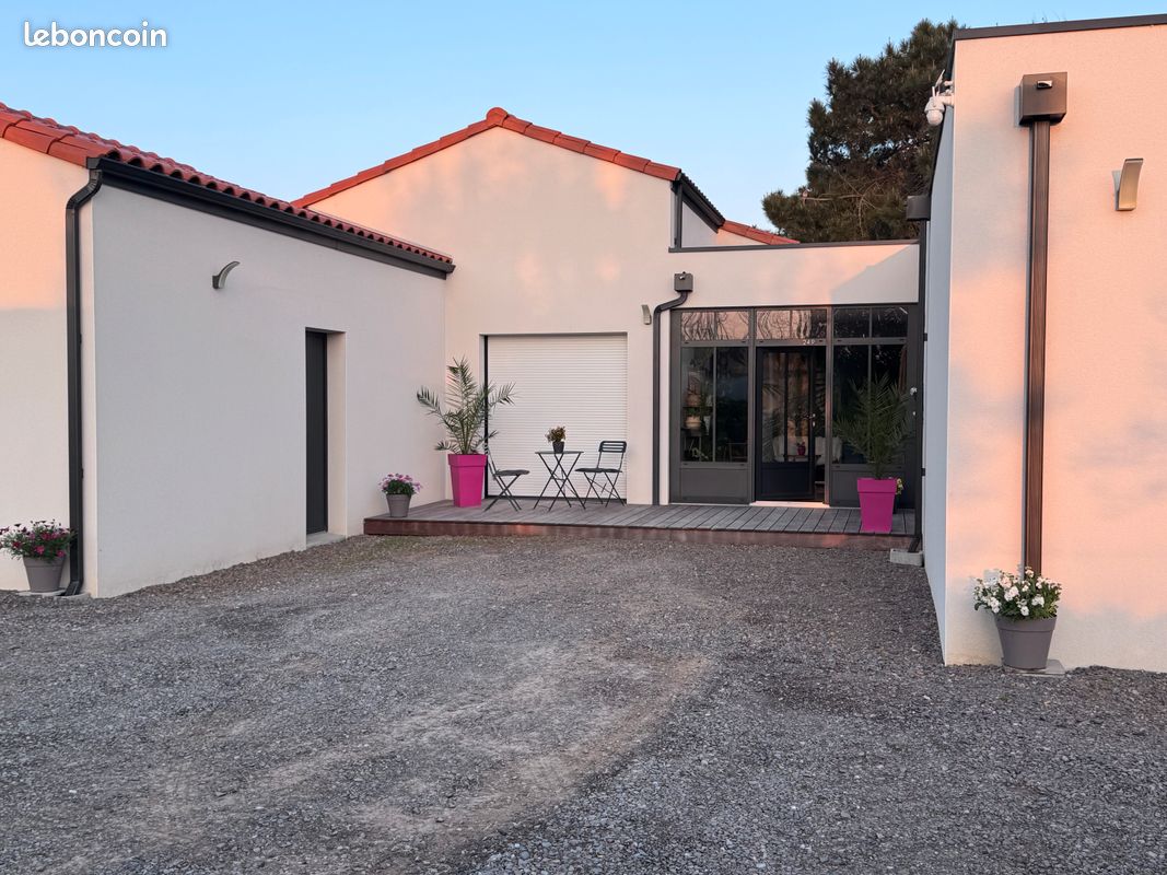 Maison 6 pièces 245 m² · à Talmont-Saint-Hilaire · 245 m² · 820 000 €