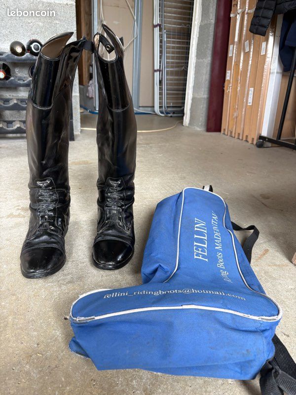 Bottes Fellini en cuir italien et en demi-mesure à lacets modèle 1804