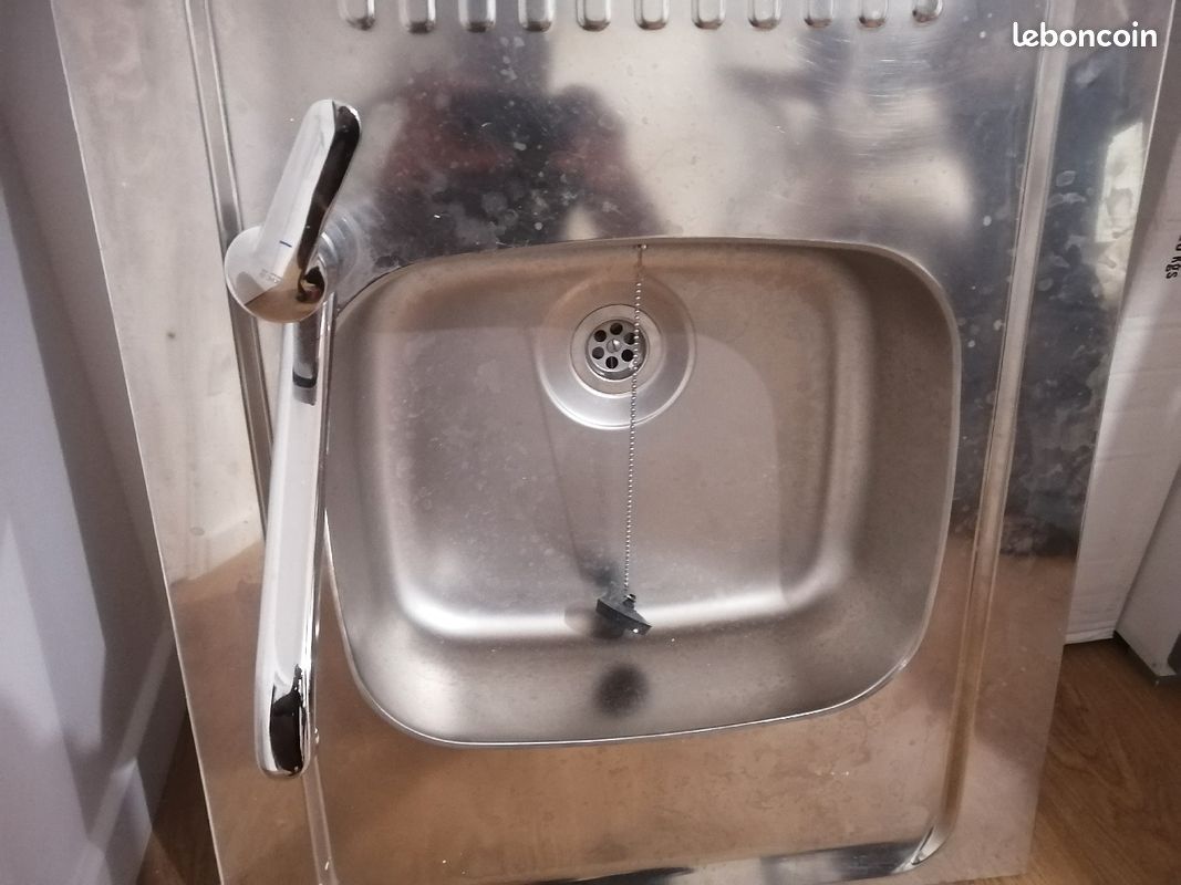 Evier cuisine Inox neuf + robinet et raccordement (image 1)
