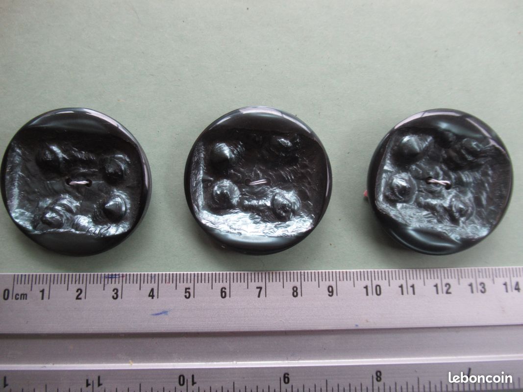 Lot de 3 boutons vert nacre (image 1)