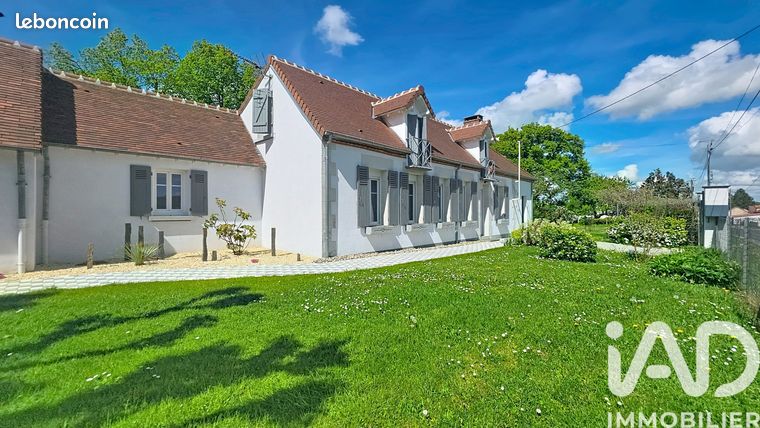 Longère 6 pièces 175 m²