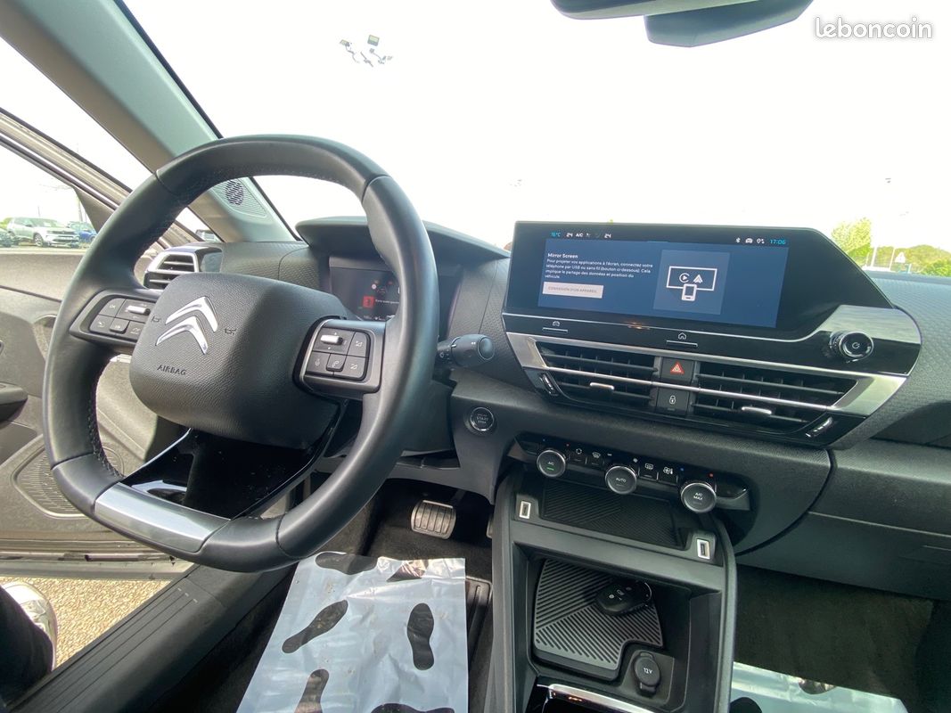 Citroen C4 X 1.5 BLUEHDI 130CH S&S MAX AUTOMATIQUE (image 8)