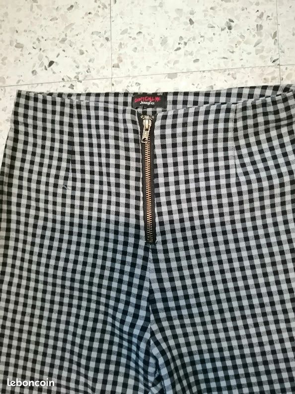 Pantalon Jennyfer taille 40 (image 2)