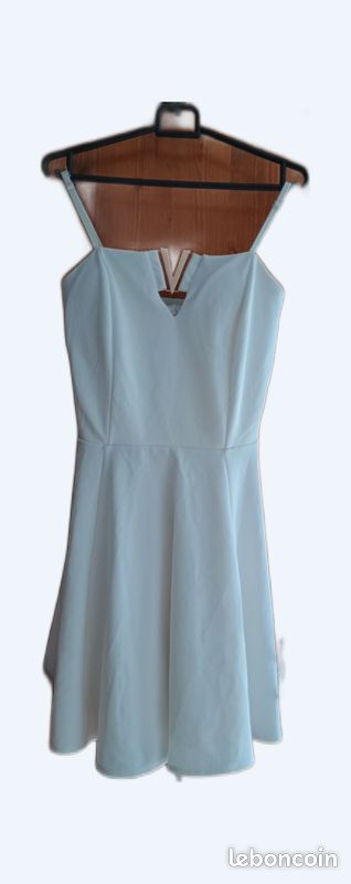 Robe (image 1)