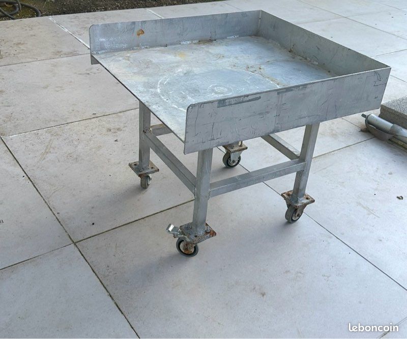 Chariot (image 1)