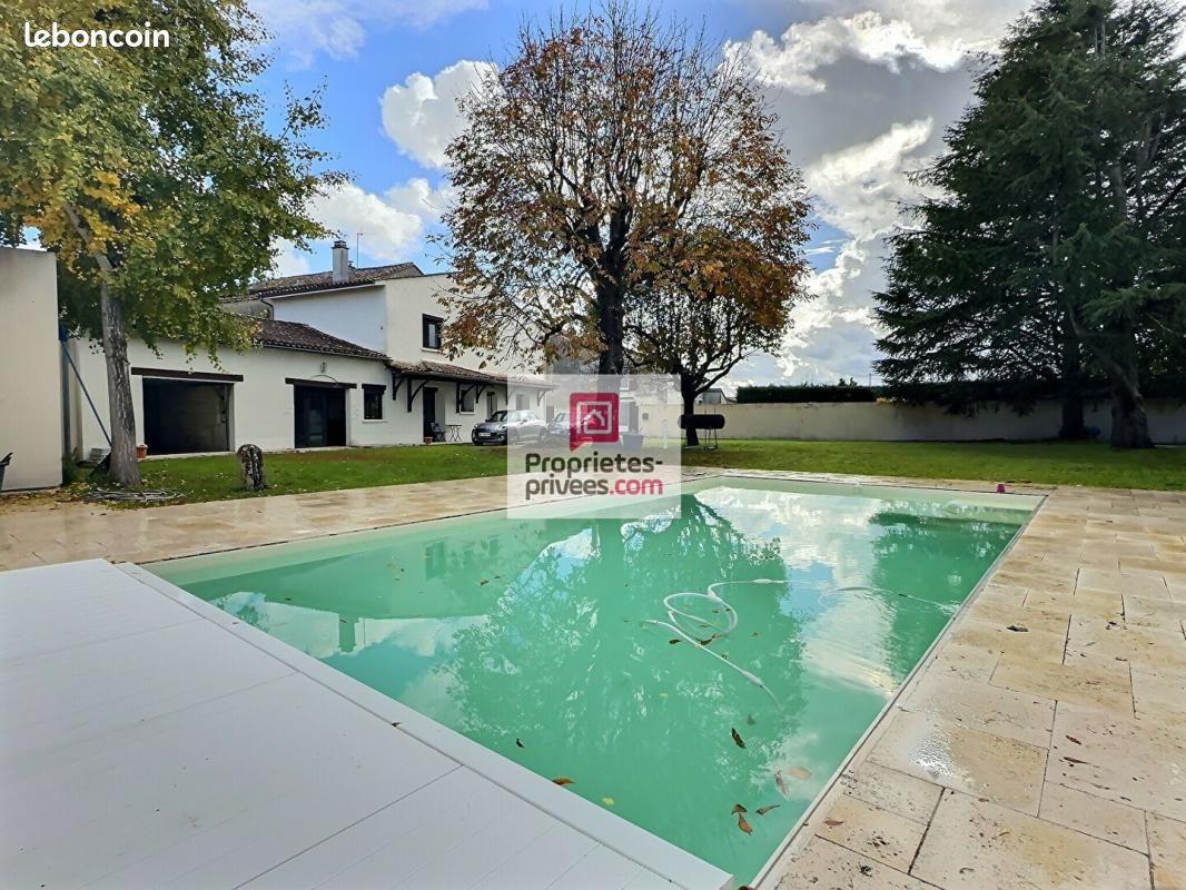 Maison 6 pièces 177 m² · à Izon · 177 m² · 374 000 €