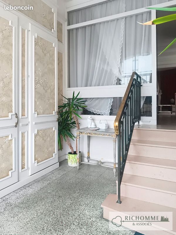 Maison 9 pièces 162 m² · à Reims · 162 m² · 646 000 €