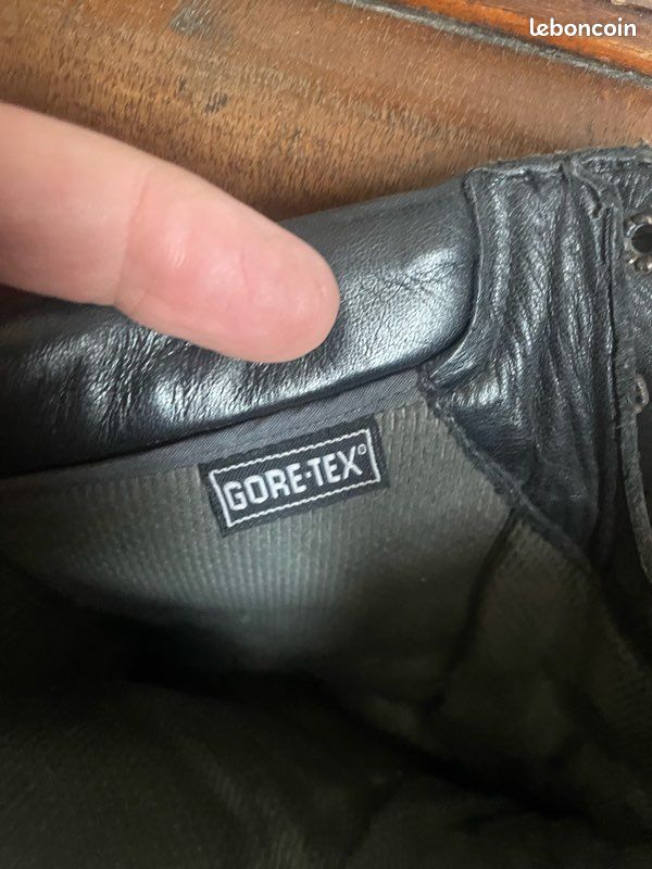 Rangers Militaires Gore-Tex - Cuir Noir - Véritable Caoutchouc - T42 (image 9)