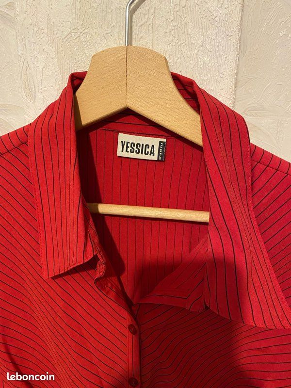 Chemise C&A taille 48 rouge rayé noir très bon état (image 2)