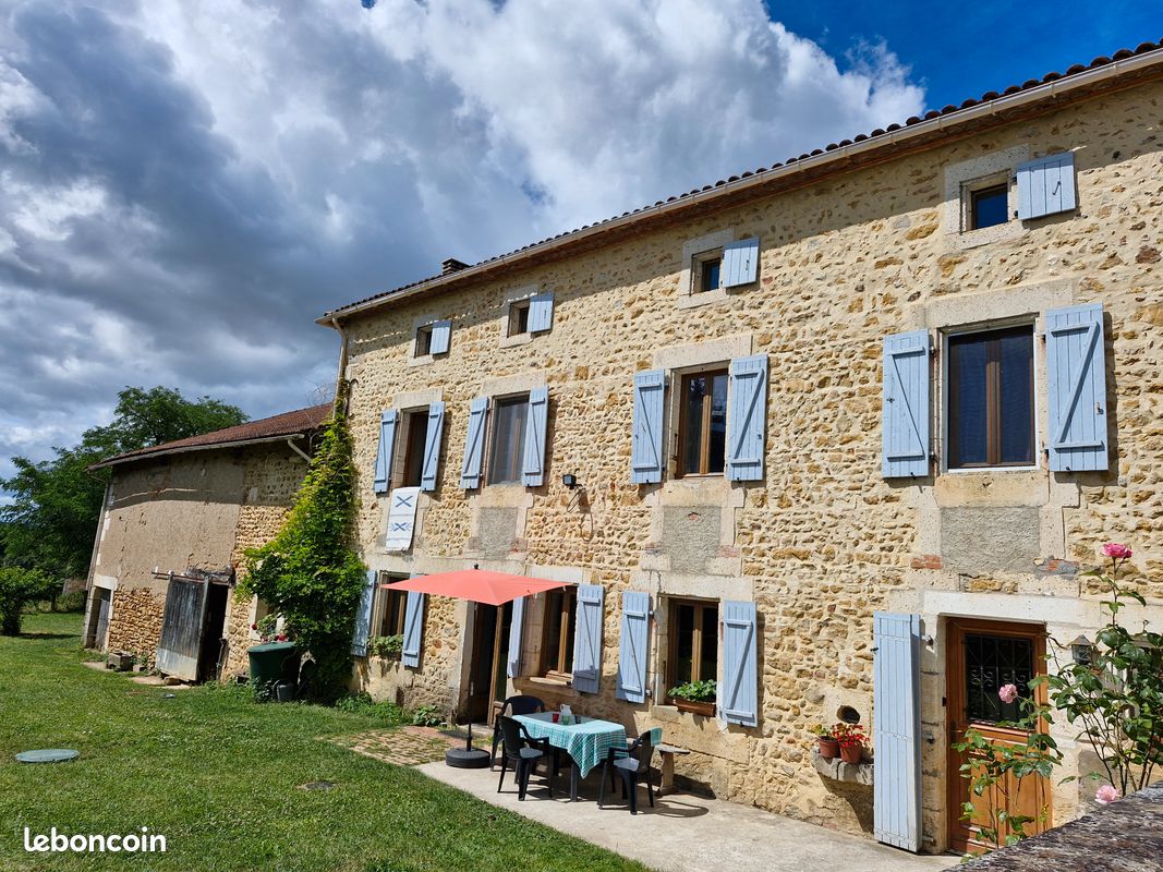 Appartement 2 pièces 40 m² · à Terres-de-Haute-Charente · 40 m² · 950 €/mois