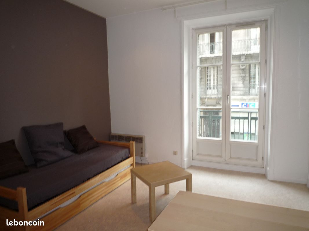Appartement 1 pièce 16 m² · à Grenoble · 16 m² · 450 €/mois