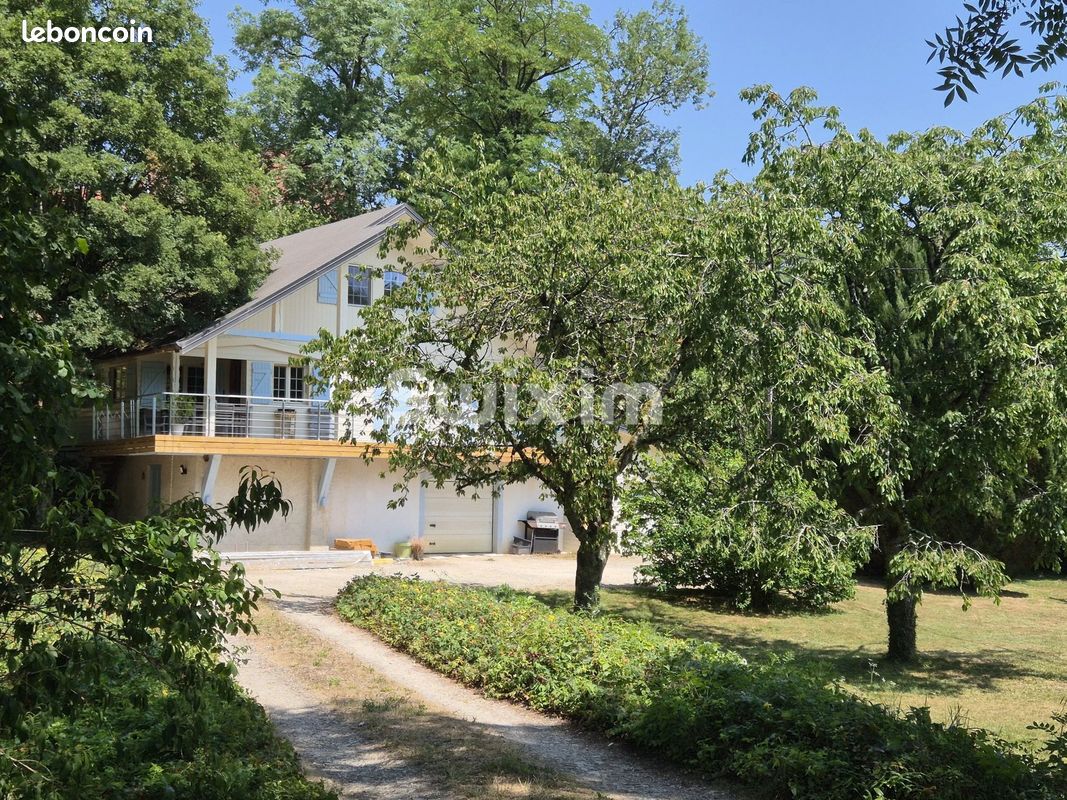 Maison 5 pièces 111 m² · à Rochefort-sur-Nenon · 111 m² · 299 000 €