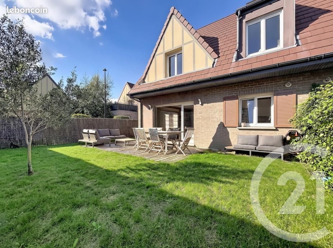 Maison 4 pièces 80 m² · à Tourcoing · 80 m² · 329 000 €