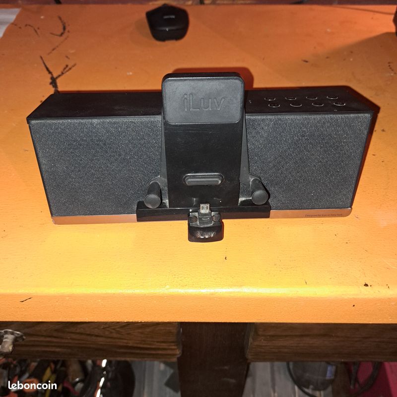 Enceinte bluetooth avec kit mains-libres MobiAir iLUV (image 1)