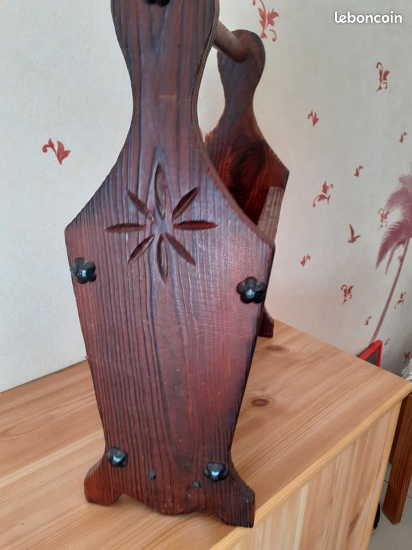 Porte revue en bois (image 3)