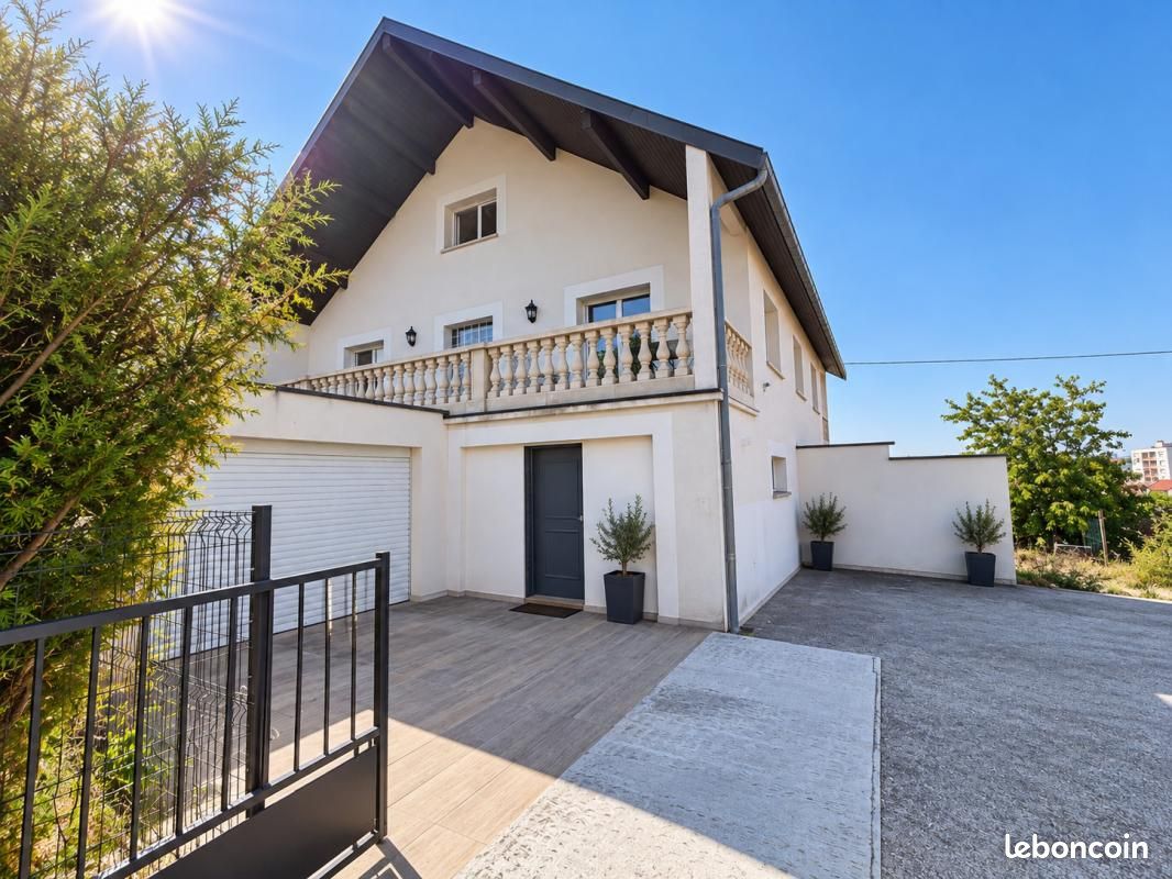 Maison 5 pièces 165 m² · à Malzéville · 165 m² · 1 315 €/mois