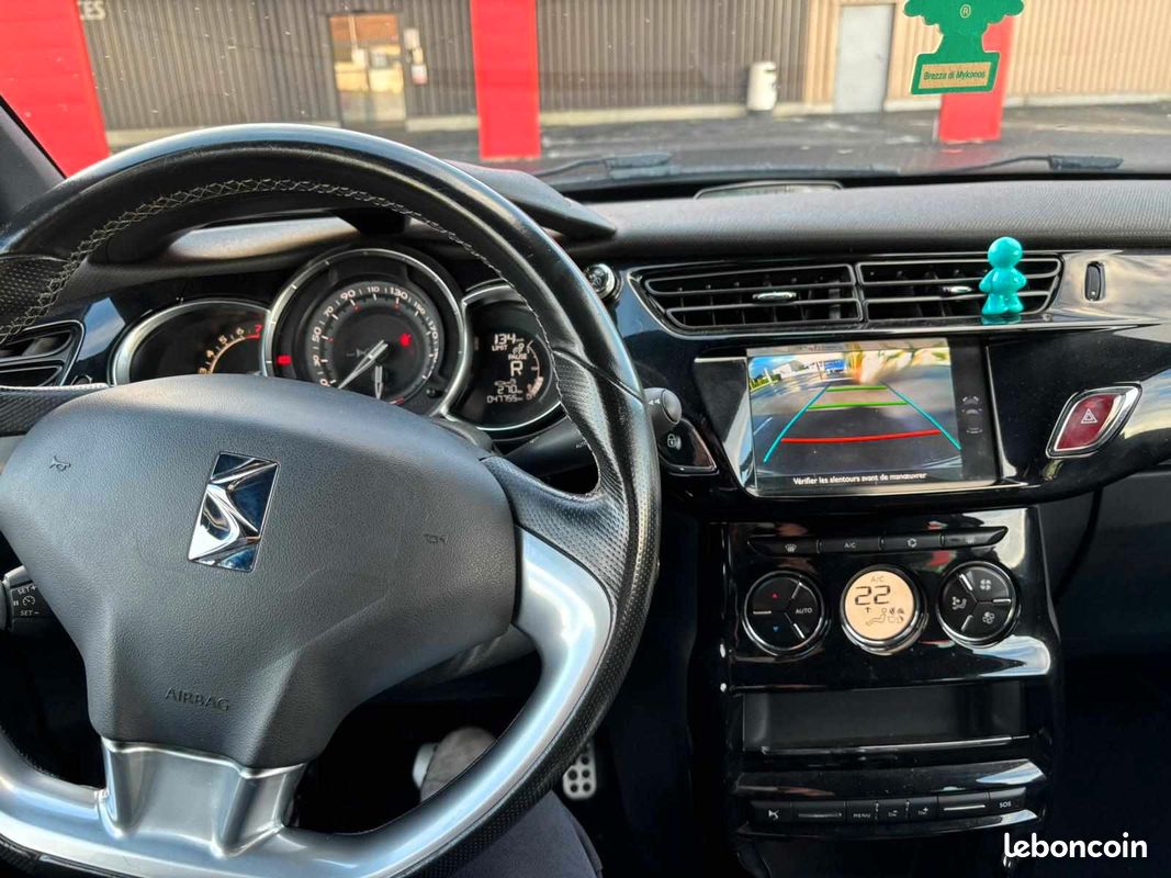 Ds3 cabriolet 1.2 l 110cv bva sport chic (image 3)