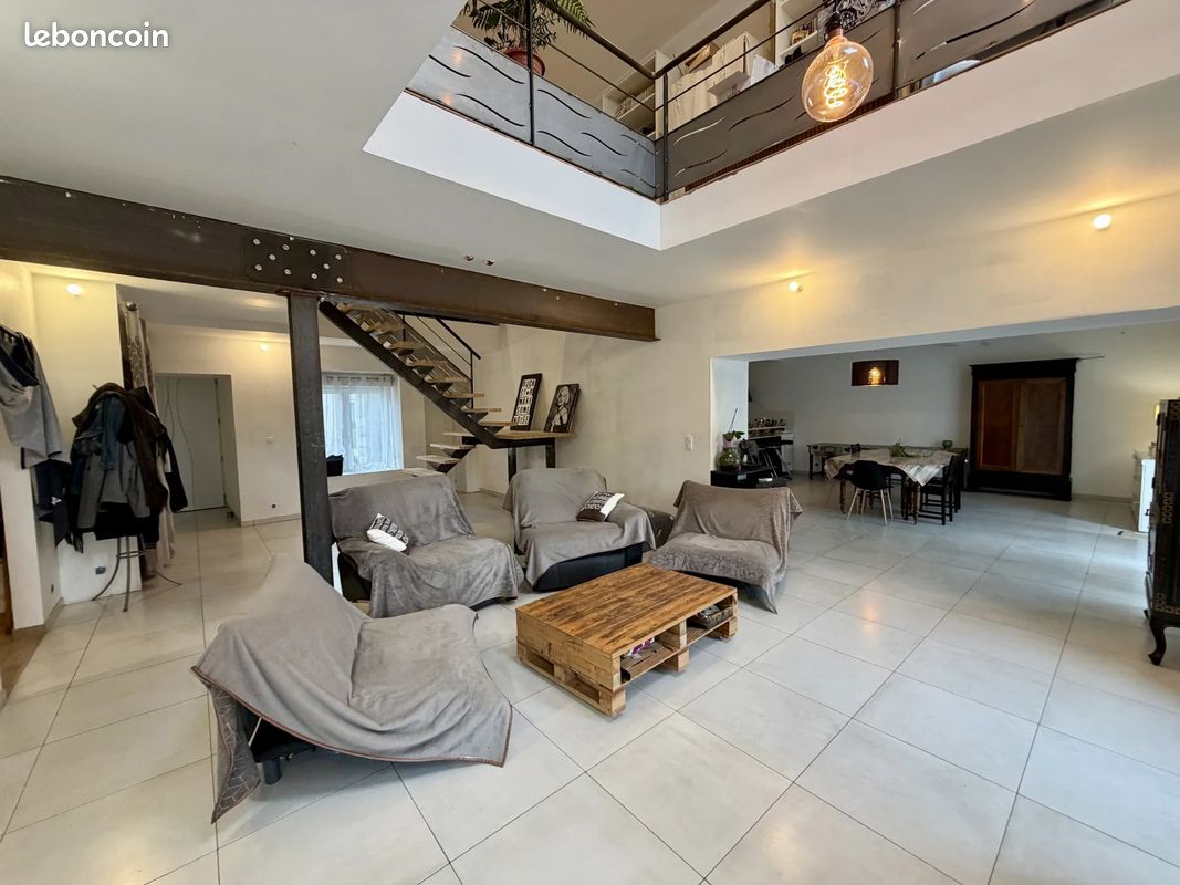 Maison 6 pièces 180 m² · à Chemilly-sur-Yonne · 180 m² · 199 500 €