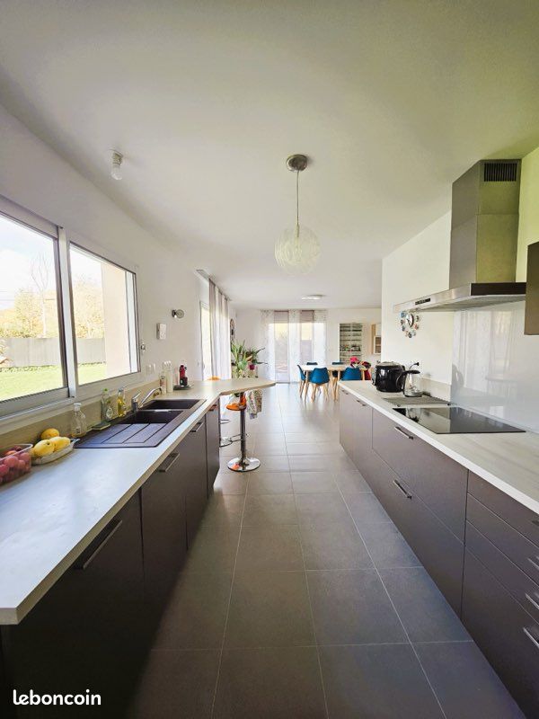 Maison 5 pièces 132 m² · à Rouillon · 132 m² · 368 000 €