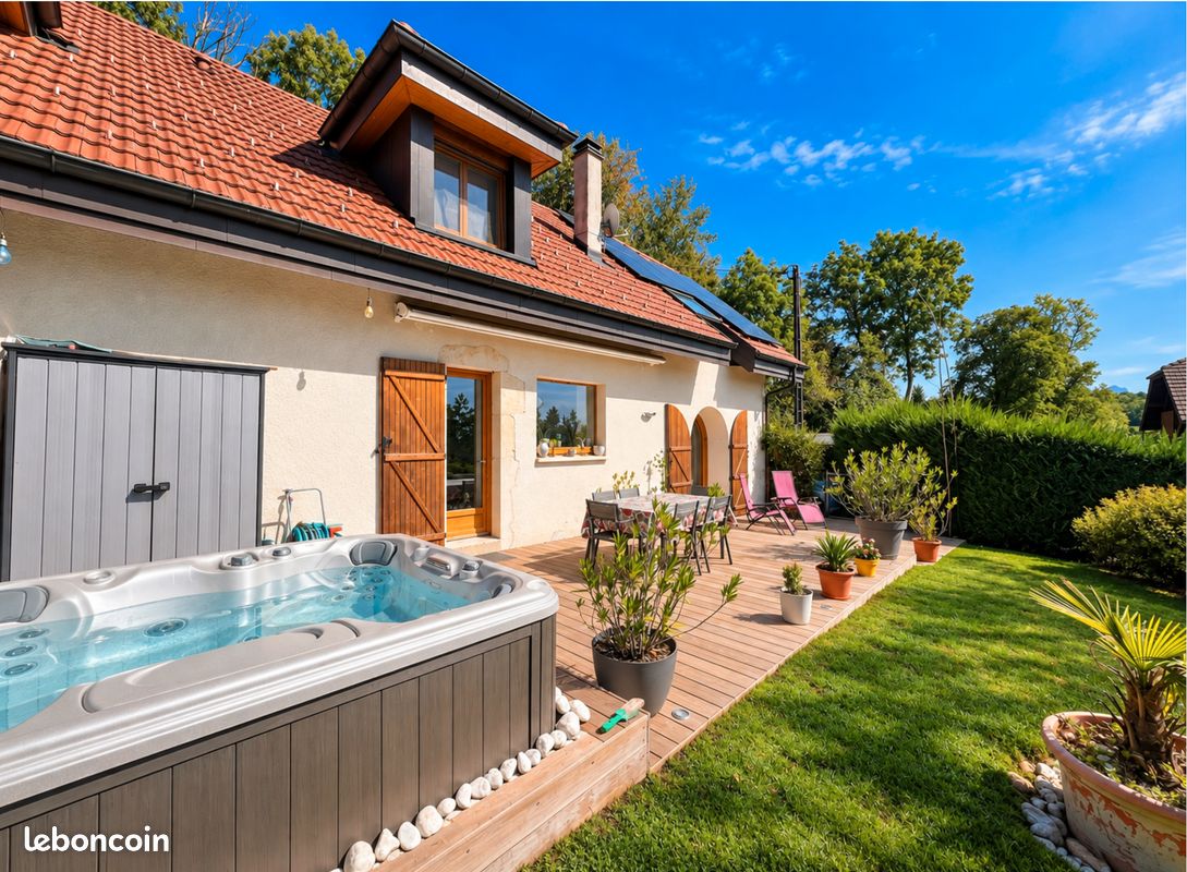 Maison 7 pièces 148 m² · à Fillière · 148 m² · 699 000 €