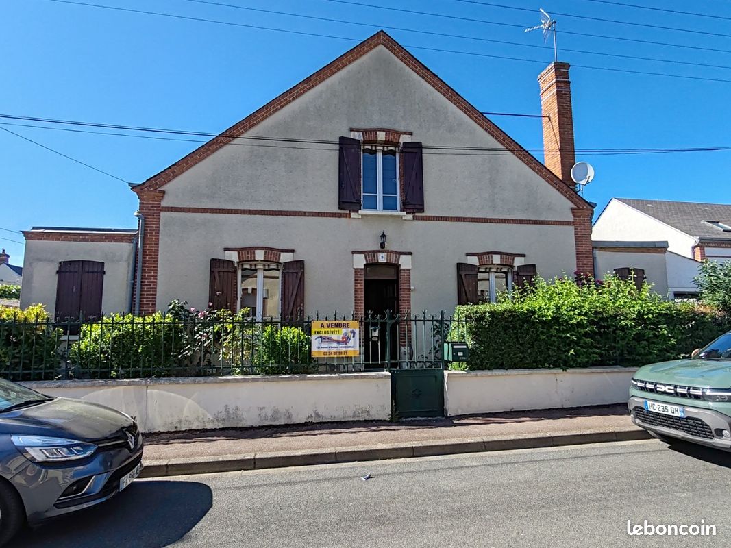 Maison 6 pièces 130 m² · à Châlette-sur-Loing · 130 m² · 169 500 €