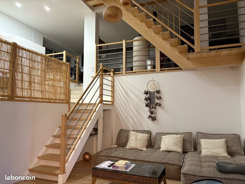 Maison 6 pièces 167 m² · à Beaumont · 167 m² · 830 000 €