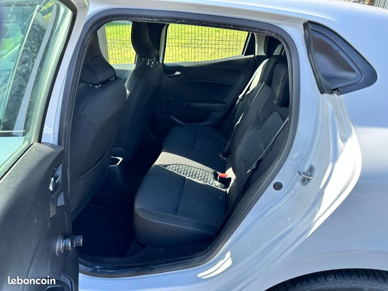 Renault CLIO V 1.5 BLUE DCI 85CH BUSINESS (image 25)