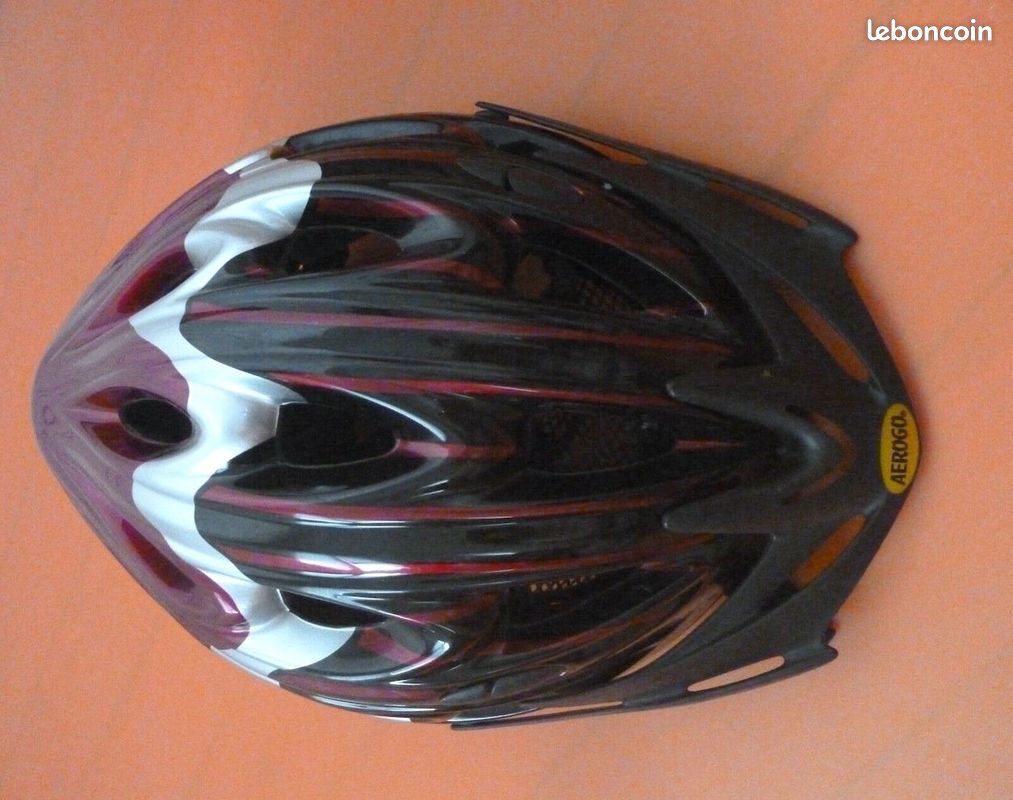 Casque de sport rglable 51-54 cm S Protection Vlo VTT Trottinette AEROGO 396 - C. NEUF - quipements vlos Casque de sport rglable 51-54 cm S Protection Vlo VTT Trottinette AEROGO 396 - C. NEUF - quipements vlos