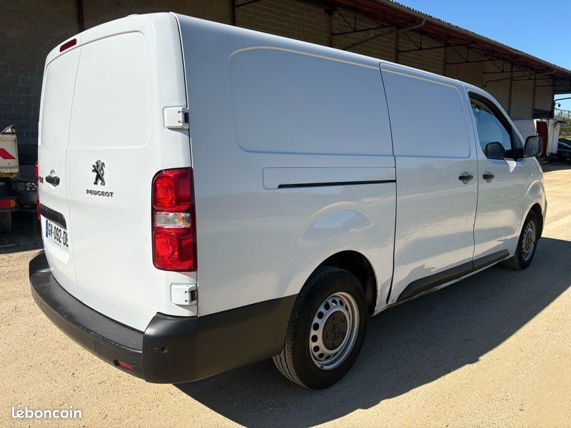 Peugeot Expert XL 2.0L 145cv Boîte Auto EAT8 (image 2)