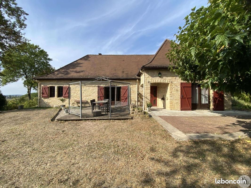 Maison 4 pièces 181 m² · à Villeréal · 181 m² · 318 000 €