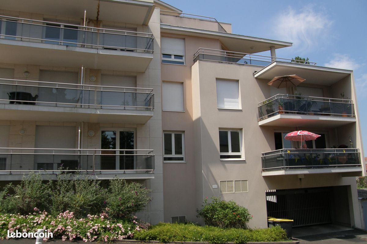 Parking 2 pièces 50 m² · à Clermont-Ferrand · 50 m² · 640 €