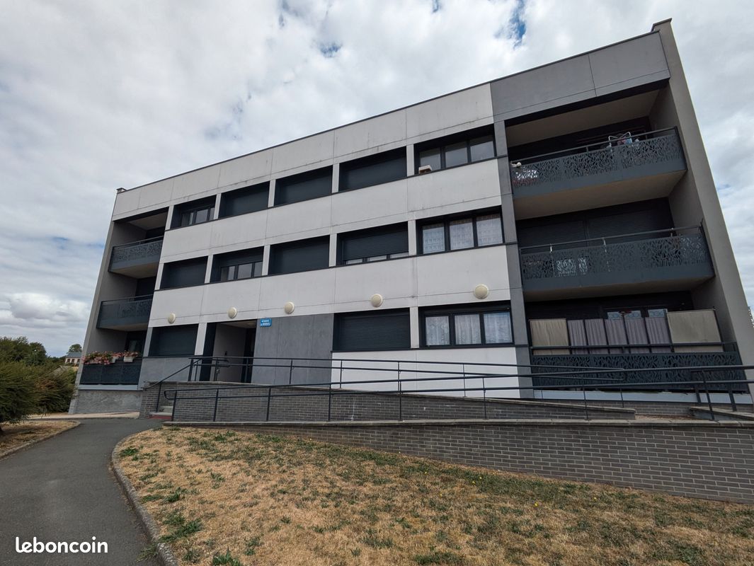 Appartement 1 pièce 29 m² · à Sainte-Gauburge-Sainte-Colombe · 29 m² · 301 €
