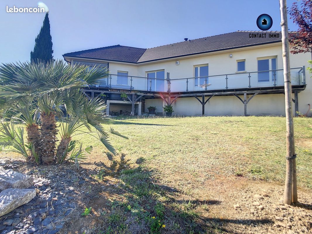 Maison 6 pièces 161 m² - Brive-la-Gaillarde 19100 (image principale 0)