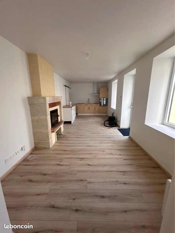 Maison 2 pièces 40 m² · à Noyant-Villages · 40 m² · 549 €/mois