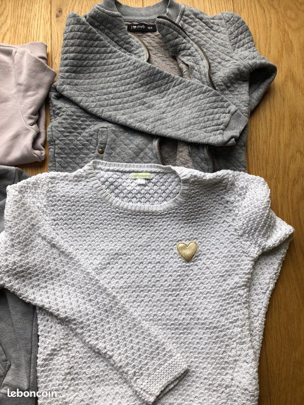 Lot de pulls taille 10 ans (image 2)