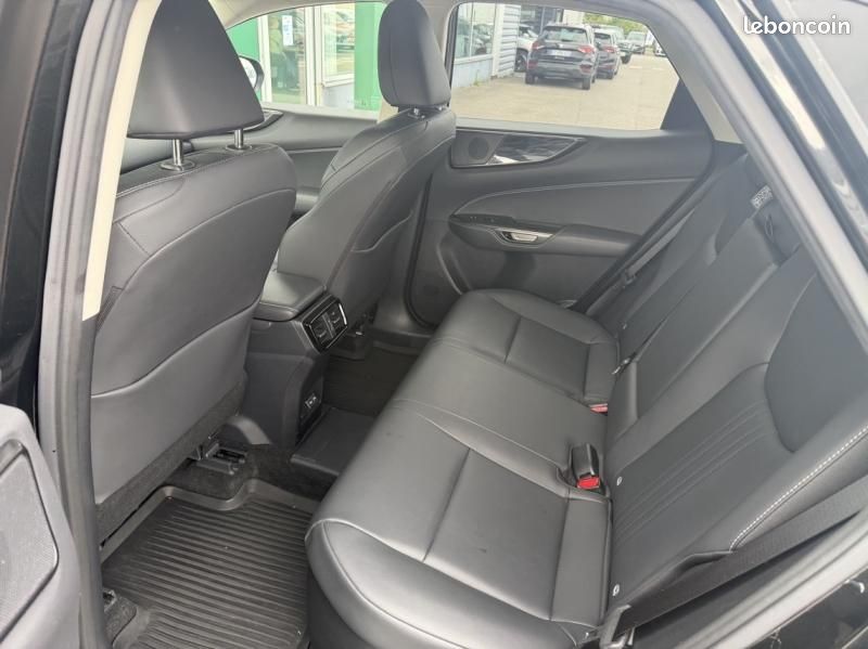 Lexus NX 450h+ Luxe 4WD (image 8)