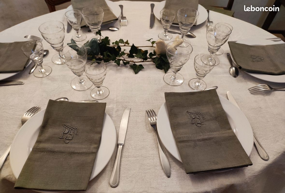6 serviettes de table anciennes en coton damassé monogrammé MR