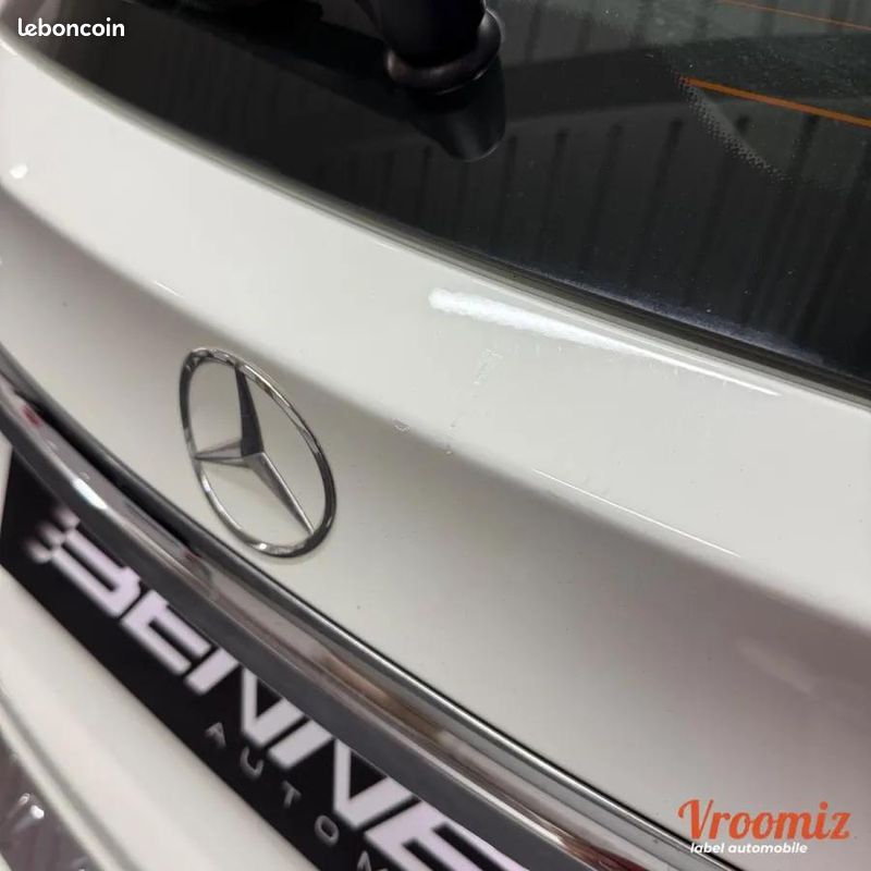 Mercedes Classe Gla (2) 180 SENSATION 7G-DCT - CAMERA/CARPLAY/CLIM/BOITE AUTO/GPS - GARANTIE 3MOIS (image 16)