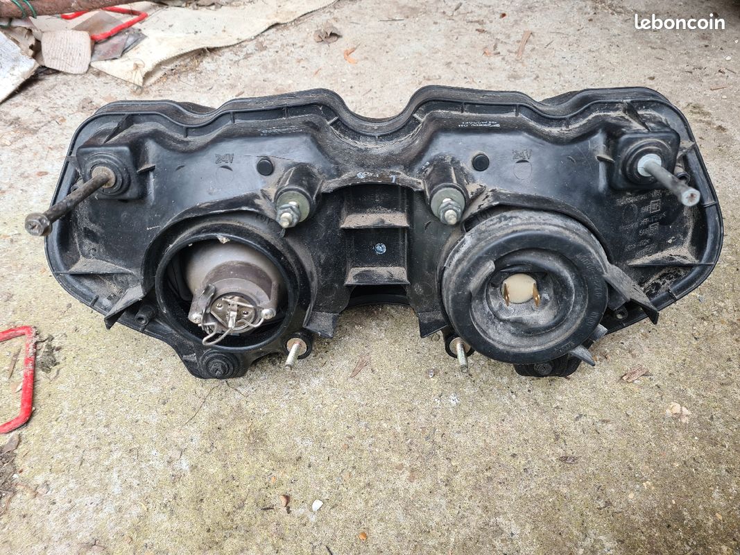 Phare / feu avant svs sv 650 s (image 2)