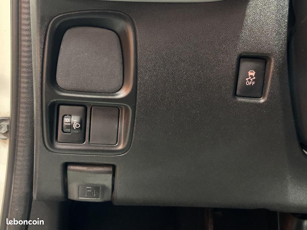 Peugeot 108 1.0 VTi 69 Active Top (image 24)